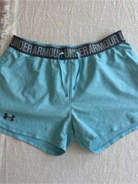 Under Armour Aqua Women's Athletic Shorts with Logo Waistband